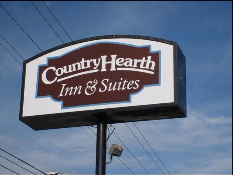 Country Hearth Inn & Suites Willard מראה חיצוני תמונה